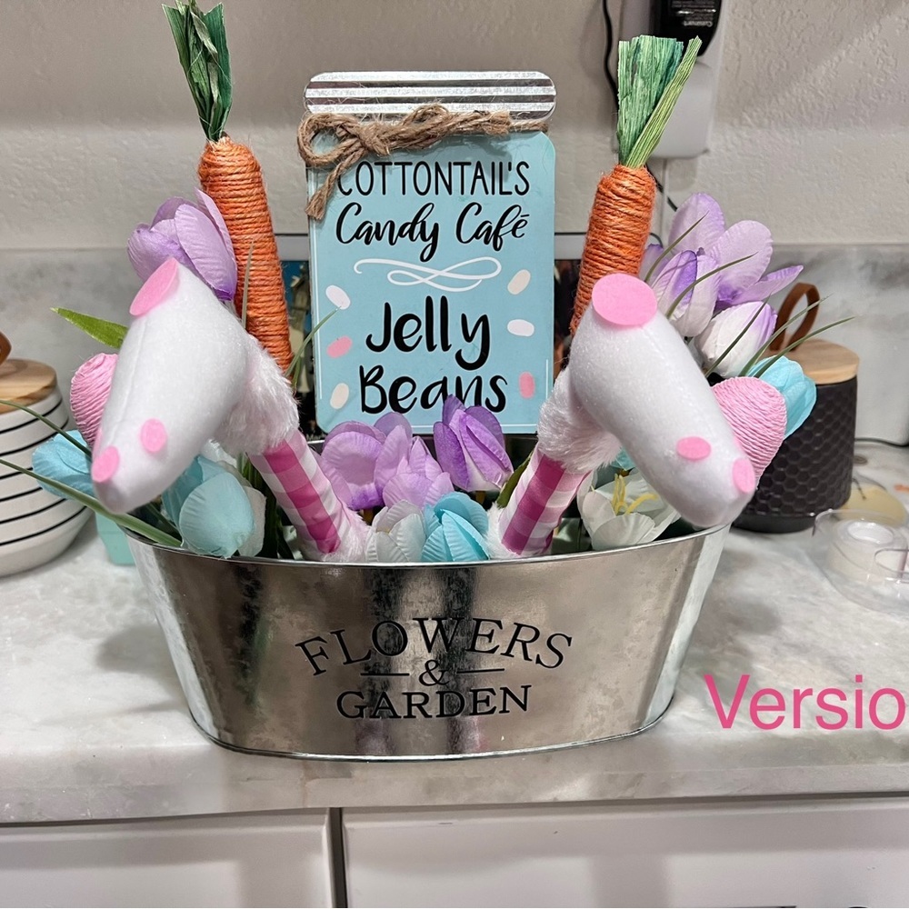 Handmade Decorative Easter Bunny Baskets - Picture 3 of 4